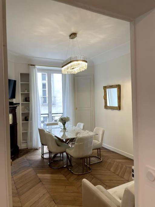 Luxury Family Getaway Parigi