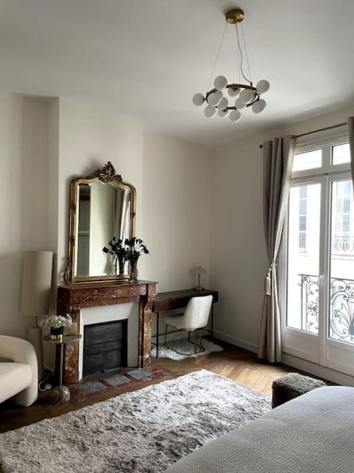 Luxury Family Getaway Appartamento Parigi